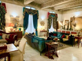 Appartement de luxe : Le Petit Trianon au coeur d'Aix-en-Provence